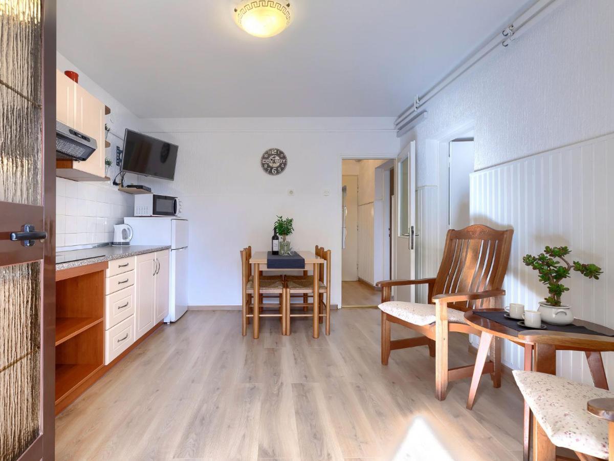 Apartment Zrinka-2 By Interhome ポレッチ エクステリア 写真